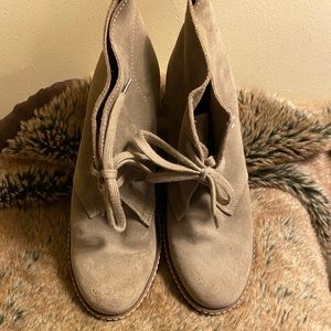 JCrew Sz 7 Suede Tan Wedge Booties